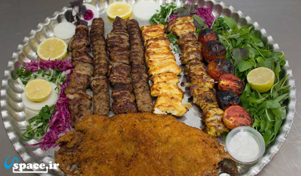 غذای لذیذ اقامتگاه بوم گردی زند ه رود - اصفهان