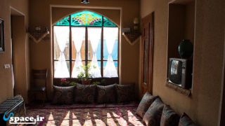 نمای داخلی اتاق اقامتگاه بوم گردی زند ه رود - اصفهان